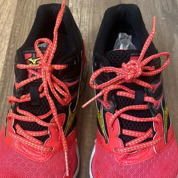 Mizuno Dynomotion Red & Yellow athletic Sneaker size 9.5 - Picture 7 of 13